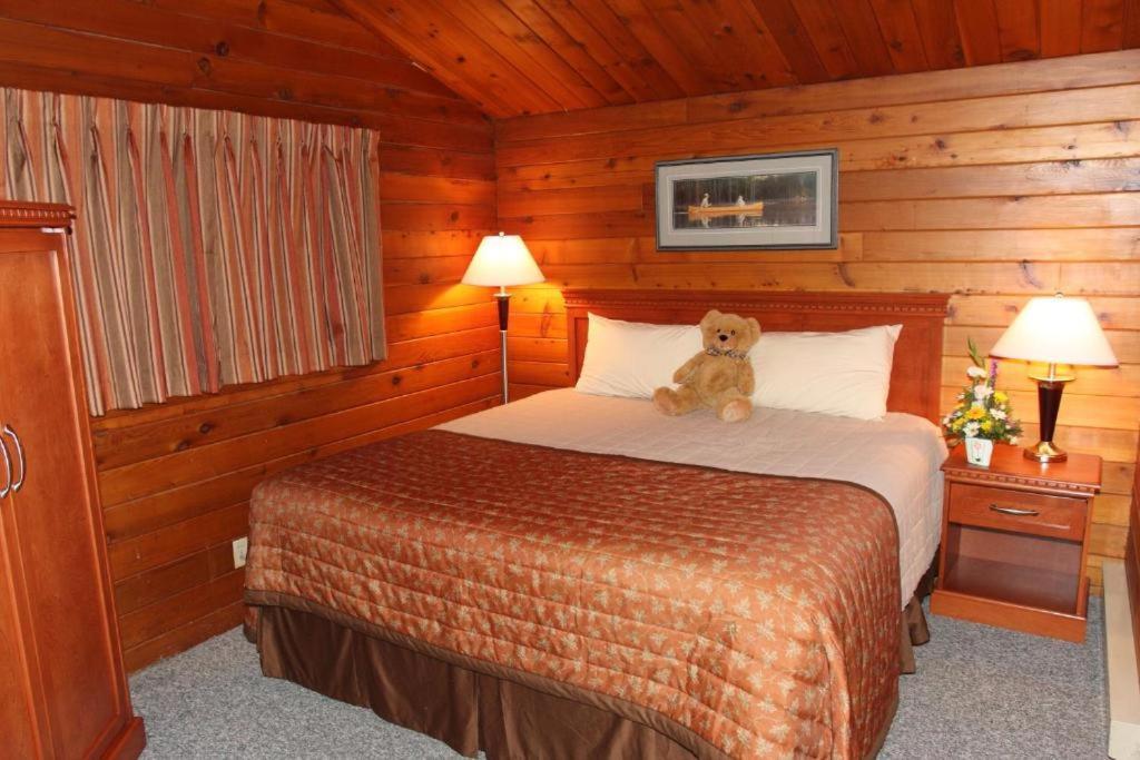 Lac Le Jeune Nature Resort Logan Lake Ngoại thất bức ảnh