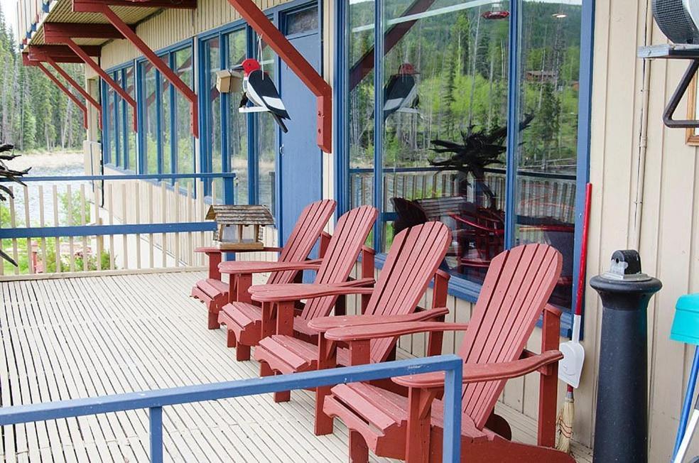 Lac Le Jeune Nature Resort Logan Lake Ngoại thất bức ảnh