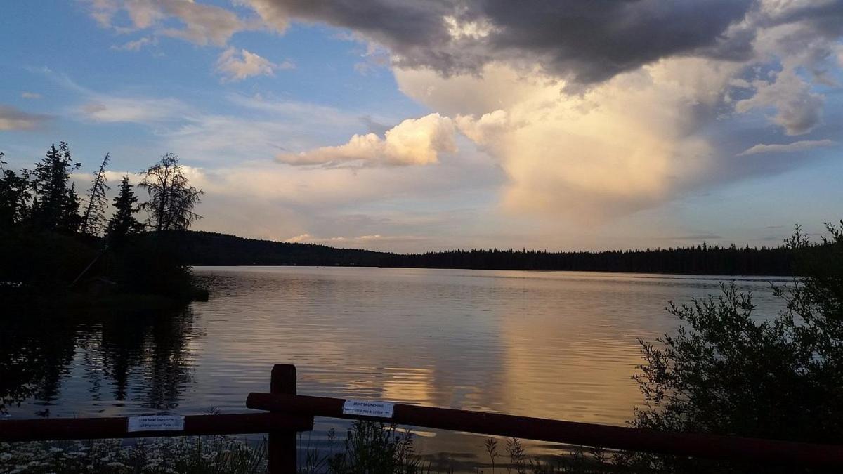 Lac Le Jeune Nature Resort Logan Lake Ngoại thất bức ảnh