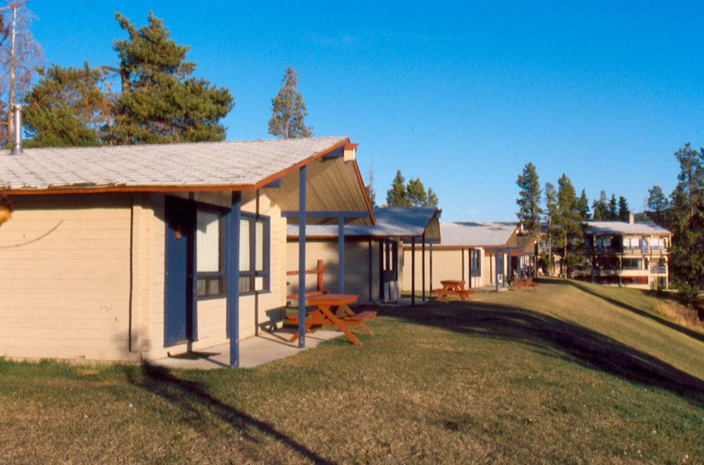 Lac Le Jeune Nature Resort Logan Lake Ngoại thất bức ảnh