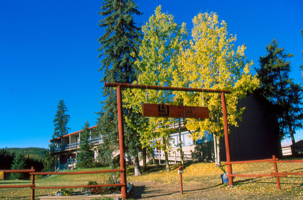 Lac Le Jeune Nature Resort Logan Lake Ngoại thất bức ảnh